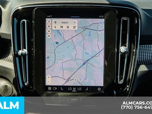 Used 2022 Volvo XC40 P8 Recharge Ultimate image 41