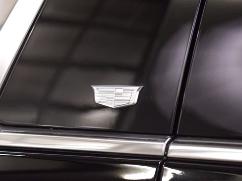 Used 2024 Cadillac Escalade ESV Premium Luxury w/ LPO, Floor Liner Package AWD/4WD image 18