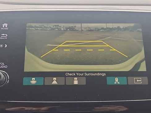 Used 2019 Honda Pilot Touring image 24