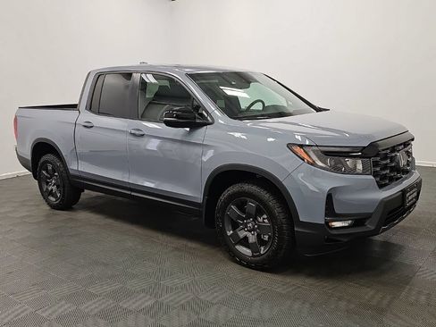 New 2026 Honda Ridgeline TrailSport image 2