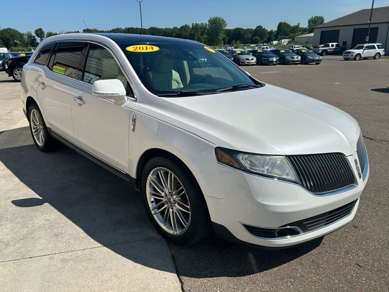 Used 2014 Lincoln MKT AWD w/ Equipment Group 201A image 3
