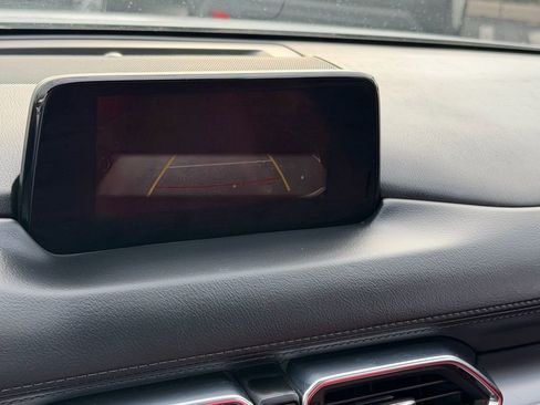 Used 2018 MAZDA CX-5 Touring w/ Preferred Equipment Package FWD image 21