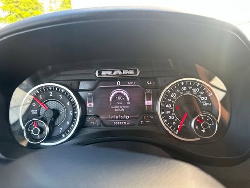 Used 2020 RAM 1500 Big Horn AWD/4WD image 46