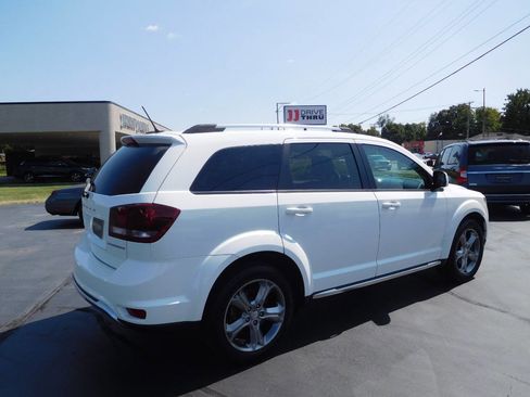 Used 2016 Dodge Journey Crossroad image 3