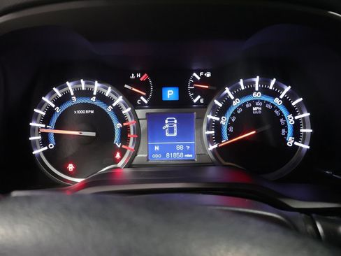 Used 2016 Toyota 4Runner Trail w/ Convenience Package AWD/4WD image 38