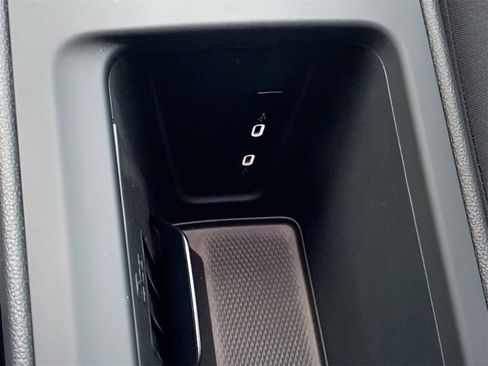 New 2025 Volkswagen Tiguan S image 24