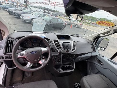 Used 2019 Ford Transit 350 XLT RWD image 11