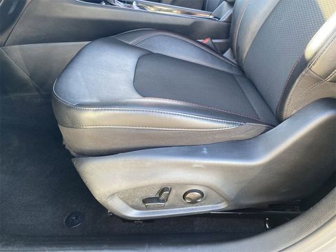 Used 2022 Jeep Compass Trailhawk w/ Trailhawk Convenience Group image 17