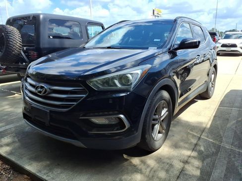 Used 2017 Hyundai Santa Fe Sport FWD image 4