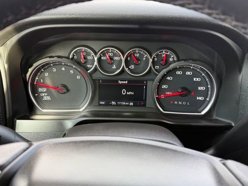 Used 2021 Chevrolet Silverado 1500 LT image 29