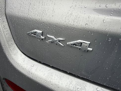 Used 2020 Jeep Compass Limited image 4