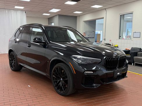 Used 2020 BMW X5 M50i image 7