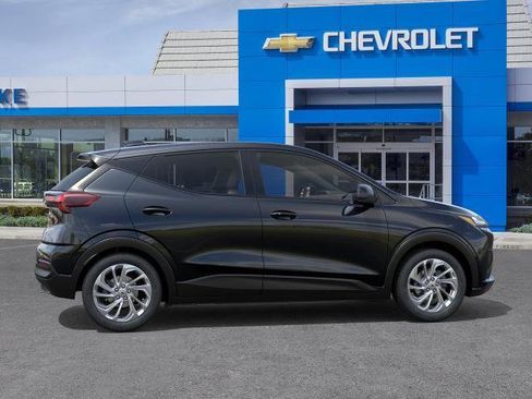 New 2027 Chevrolet Bolt LT w/ Comfort Package FWD image 5
