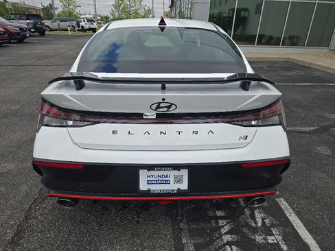 New 2026 Hyundai Elantra N FWD image 6