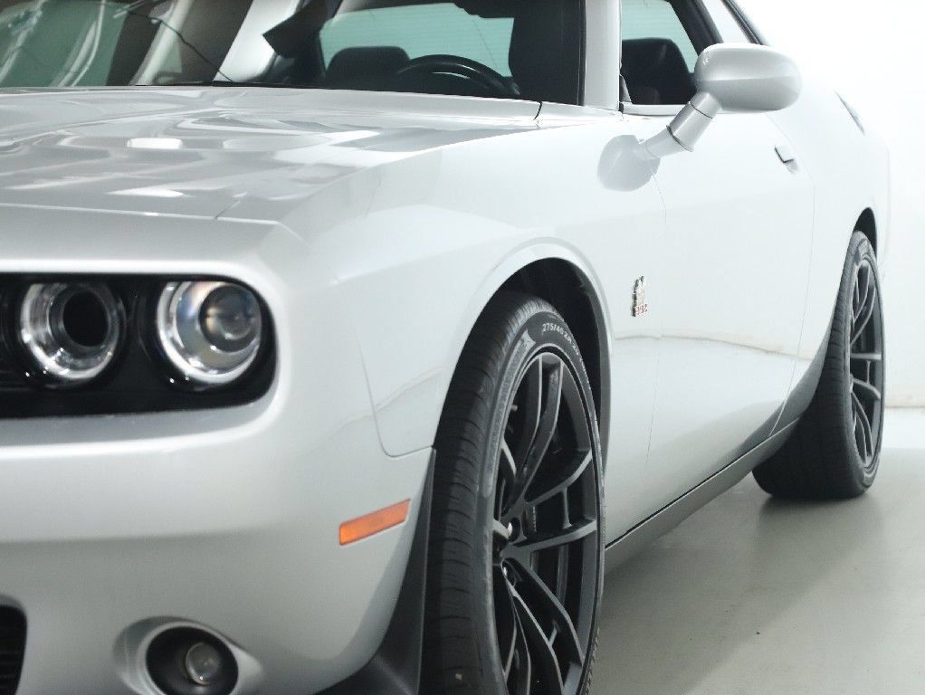 Used 2020 Dodge Challenger R/T Scat Pack w/ Dynamics Package RWD image 4