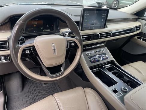 Used 2020 Lincoln Aviator Reserve w/ Equipment Group 202A AWD/4WD image 10