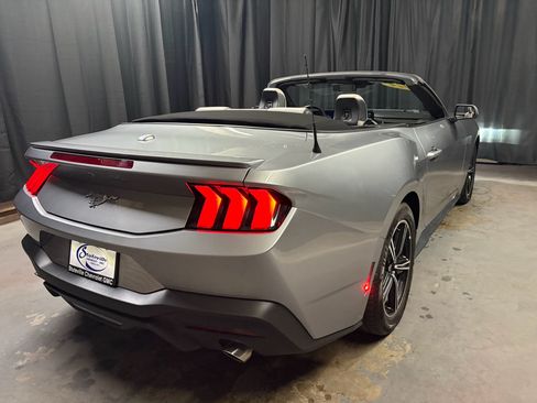 Used 2024 Ford Mustang Premium RWD image 10