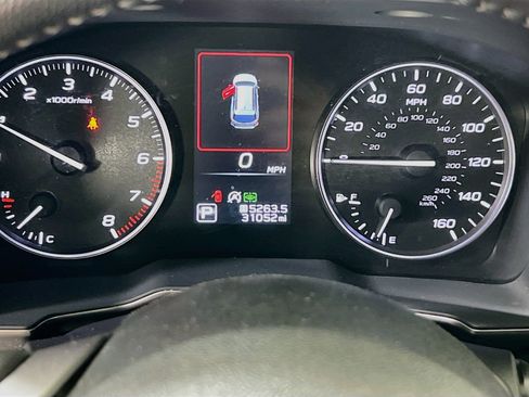 Used 2023 Subaru Outback Limited AWD/4WD image 12
