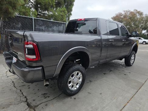 Used 2021 RAM 2500 Laramie AWD/4WD image 6