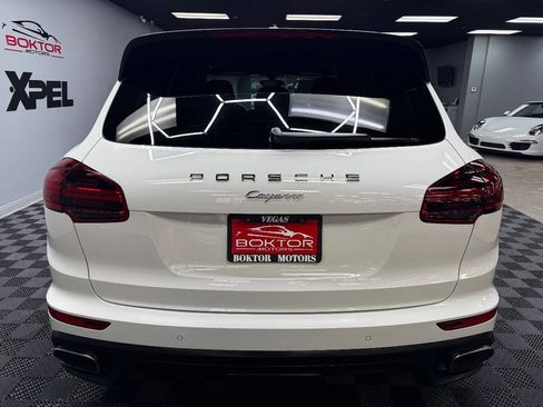 Used 2018 Porsche Cayenne image 11