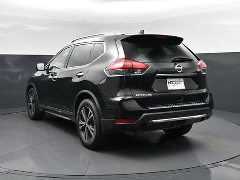 Used 2018 Nissan Rogue SL FWD image 5
