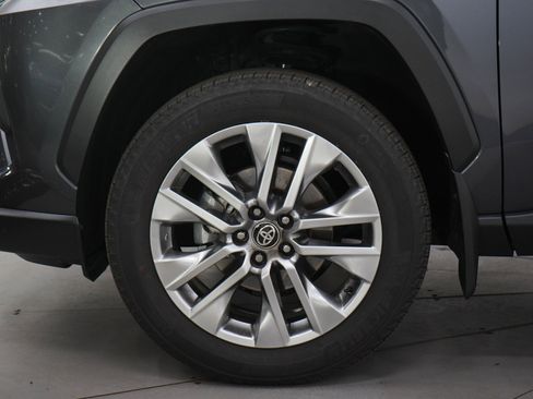 Used 2025 Toyota RAV4 XLE Premium w/ Weather Package AWD/4WD image 30