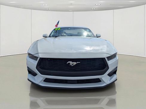 Certified 2026 Ford Mustang Coupe RWD image 3