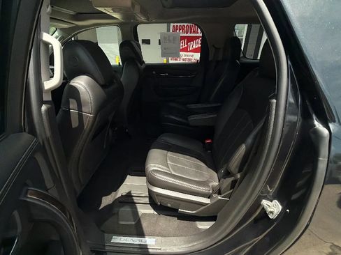 Used 2014 GMC Acadia Denali FWD image 9