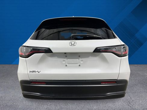 New 2026 Honda HR-V LX image 5