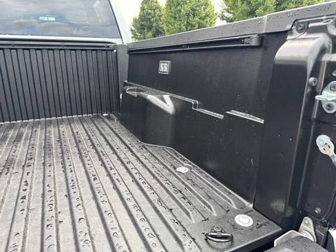 Used 2026 Toyota Tacoma SR5 AWD/4WD image 33