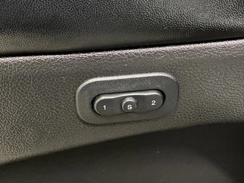 Used 2020 Jeep Grand Cherokee Limited image 28