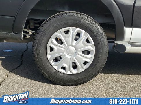 Used 2024 Ford Transit 250 Low Roof w/ Exterior Upgrade Package image 5