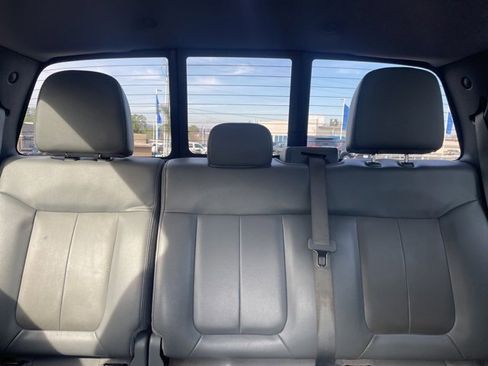 Used 2014 Ford F150 XLT w/ Equipment Group 302A Luxury image 11