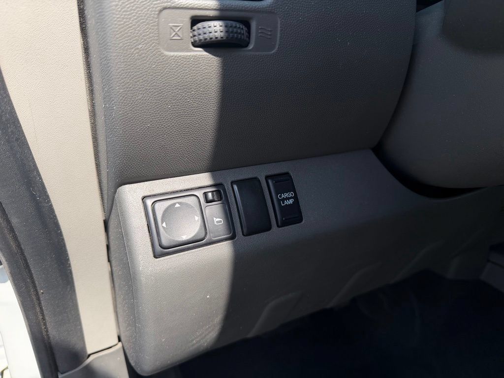 Used 2019 Nissan Frontier SV w/ Value Truck Package RWD image 13