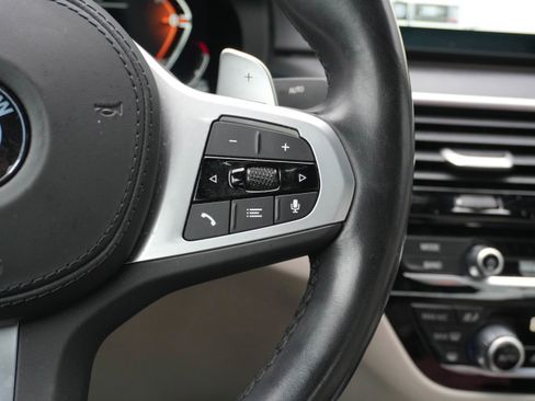 Certified 2023 BMW 540i w/ Dynamic Handling Package image 19