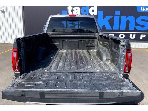 Used 2024 Ford F150 Lariat w/ FX4 Off-Road Package image 11