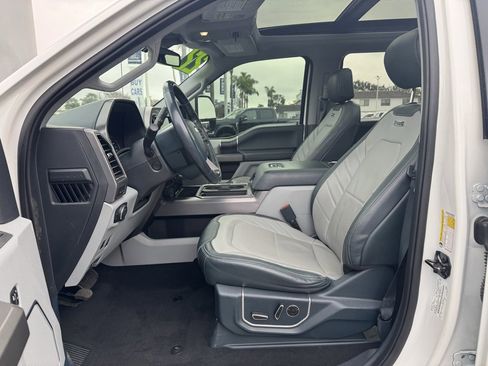 Used 2022 Ford F450 Limited w/ FX4 Off-Road Package image 23