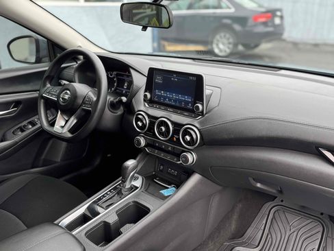 Used 2024 Nissan Sentra SV image 16
