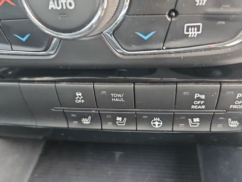 Used 2018 RAM 1500 Sport w/ Convenience Group AWD/4WD image 28