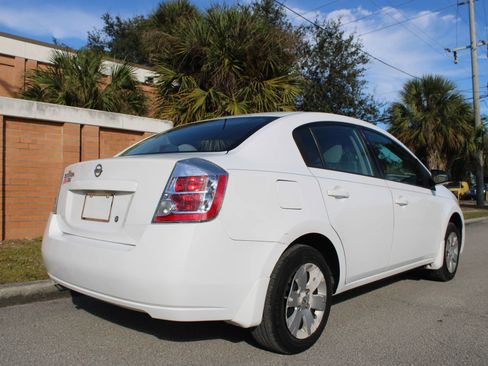 Used 2009 Nissan Sentra 2.0 w/ ABS Pkg image 9