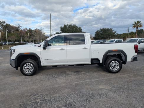 New 2026 GMC Sierra 2500 SLE image 4