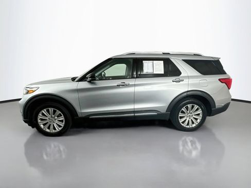 Used 2020 Ford Explorer Limited AWD/4WD image 4