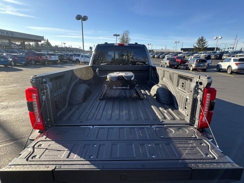 New 2026 Ford F450 Lariat w/ Lariat Premium Package image 8