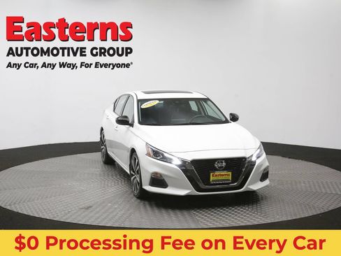 Used 2022 Nissan Altima 2.0 SR FWD image 52
