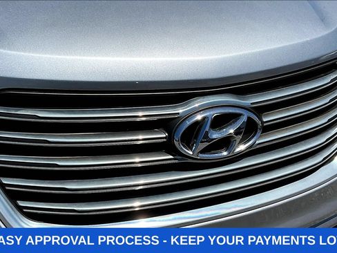 Used 2019 Hyundai Santa Fe XL SE FWD image 42