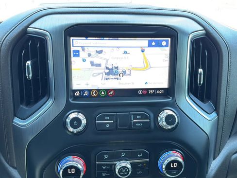 Used 2021 GMC Sierra 2500 Denali w/ Denali Ultimate Package AWD/4WD image 22