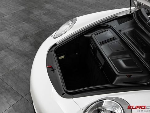 Used 2010 Porsche 911 Turbo AWD/4WD image 12