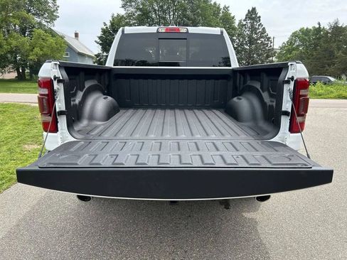 Used 2021 RAM 1500 Limited w/ Off Road Group AWD/4WD image 23
