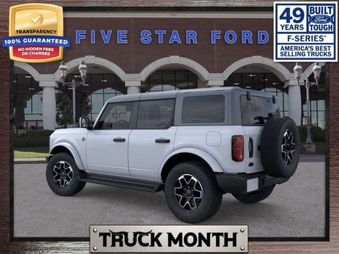 New 2026 Ford Bronco Outer Banks image 5