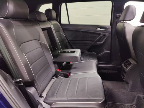 Used 2024 Volkswagen Tiguan SEL R-Line image 20